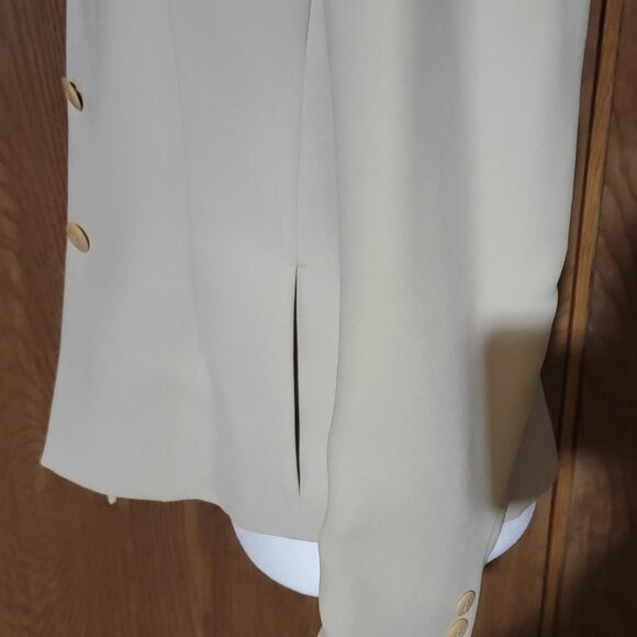 Petite Sophisticate Light Beige Office | Dinner Blazer w/Buttons - Size 2 - Picture 6 of 13